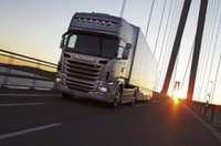 грузовики scania новой r-серии признаны лучшими грузовиками 2010